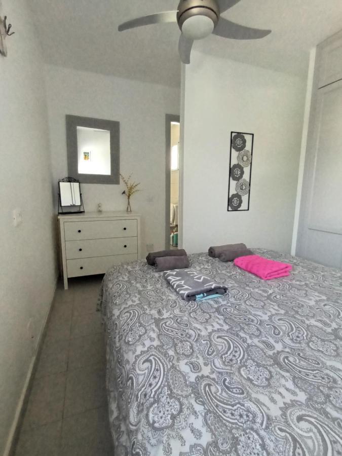 Fabulous 1-Bed Apartment In Puerto Del Carmen Puerto del Carmen  Kültér fotó